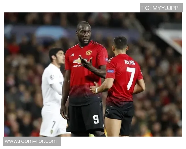 瓦茨克分析与赫内斯鲁梅尼格关系恶化原因及拜仁积分差距影响